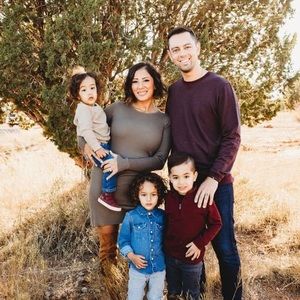 Meet your Posher, Maya